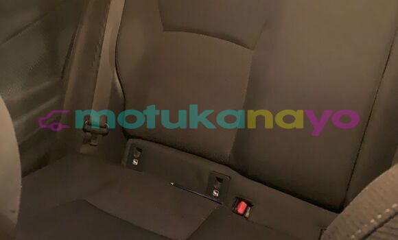 Acheter Occasion Voiture Toyota C-HR Gris à Kinshasa, Kinshasa Acheter Occasion Voiture Toyota C-HR Gris à Kinshasa, Kinshasa