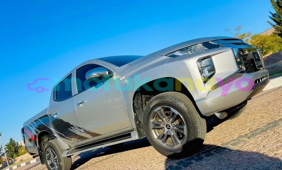 Acheter Occasion Voiture Mitsubishi L200 Gris à Kinshasa, Kinshasa Acheter Occasion Voiture Mitsubishi L200 Gris à Kinshasa, Kinshasa