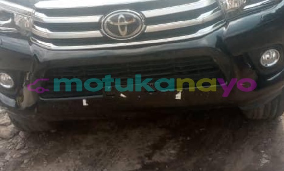 Acheter Occasion Voiture Toyota Hilux Noir à Kinshasa, Kinshasa Acheter Occasion Voiture Toyota Hilux Noir à Kinshasa, Kinshasa