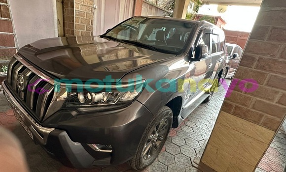 Buy Used Toyota Prado Red Car in Kinshasa in Kinshasa Buy Used Toyota Prado Red Car in Kinshasa in Kinshasa