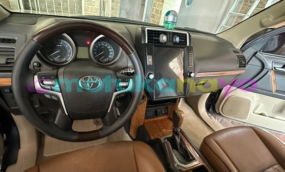 Buy Used Toyota Prado Red Car in Kinshasa in Kinshasa Buy Used Toyota Prado Red Car in Kinshasa in Kinshasa