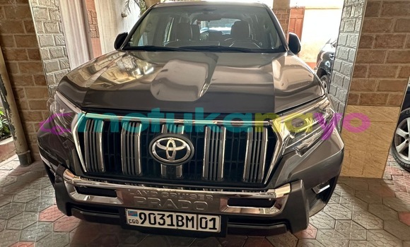 Buy Used Toyota Prado Red Car in Kinshasa in Kinshasa Buy Used Toyota Prado Red Car in Kinshasa in Kinshasa
