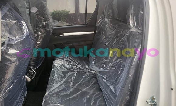 Acheter Occasion Voiture Toyota Hilux Gris à Kinshasa, Kinshasa Acheter Occasion Voiture Toyota Hilux Gris à Kinshasa, Kinshasa