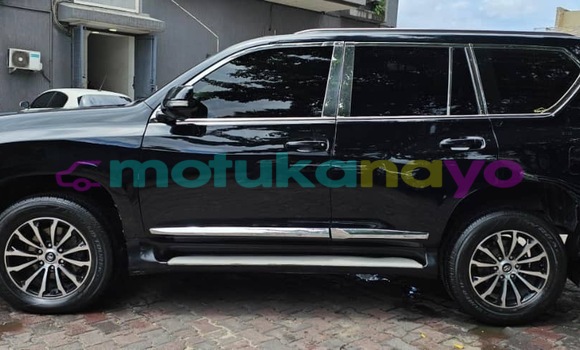 Acheter Occasion Voiture Toyota Prado Noir à Kinshasa, Kinshasa Acheter Occasion Voiture Toyota Prado Noir à Kinshasa, Kinshasa