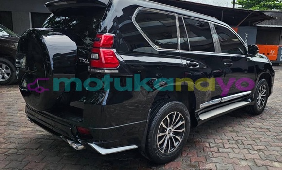 Acheter Occasion Voiture Toyota Prado Noir à Kinshasa, Kinshasa Acheter Occasion Voiture Toyota Prado Noir à Kinshasa, Kinshasa