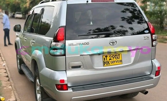 Acheter Neuf Voiture Toyota Prado Gris à Lubumbashi, Katanga Acheter Neuf Voiture Toyota Prado Gris à Lubumbashi, Katanga