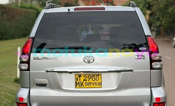 Acheter Neuf Voiture Toyota Prado Gris à Lubumbashi, Katanga Acheter Neuf Voiture Toyota Prado Gris à Lubumbashi, Katanga