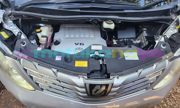 Acheter Neuf Voiture Toyota Alphard Gris à Lubumbashi, Katanga Acheter Neuf Voiture Toyota Alphard Gris à Lubumbashi, Katanga