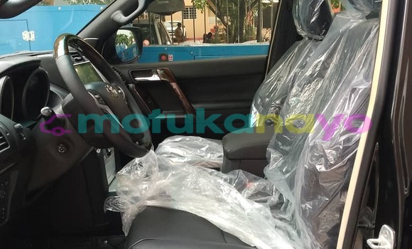 Acheter Occasion Voiture Toyota Prado Noir à Kinshasa, Kinshasa Acheter Occasion Voiture Toyota Prado Noir à Kinshasa, Kinshasa