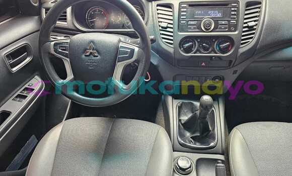 Acheter Occasion Voiture Mitsubishi L200 Gris à Kinshasa, Kinshasa Acheter Occasion Voiture Mitsubishi L200 Gris à Kinshasa, Kinshasa