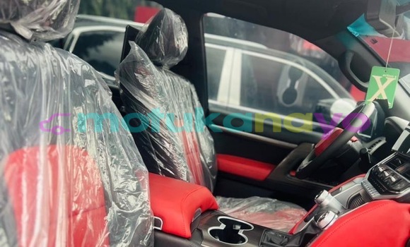 Acheter Occasion Voiture Toyota Land Cruiser Noir à Kinshasa, Kinshasa Acheter Occasion Voiture Toyota Land Cruiser Noir à Kinshasa, Kinshasa