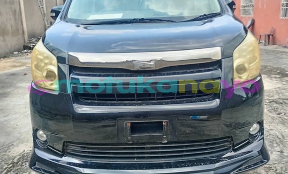 Buy Used Toyota Noah Black Car in Kinshasa in Kinshasa Buy Used Toyota Noah Black Car in Kinshasa in Kinshasa