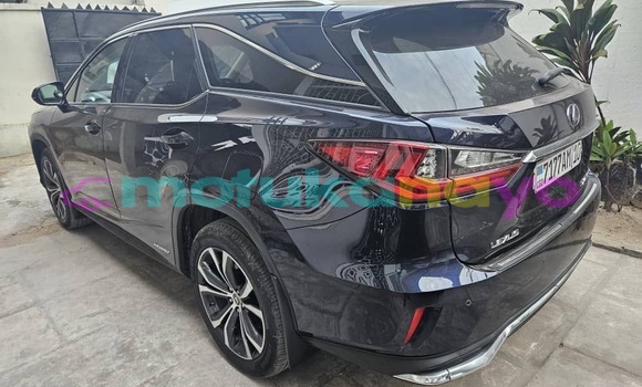 Acheter Occasion Voiture Lexus LX 450 Bleu à Kimpese, Bas-Congo Acheter Occasion Voiture Lexus LX 450 Bleu à Kimpese, Bas-Congo