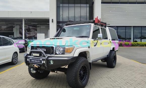 Buy Used Toyota Land Cruiser Other Car in Kinshasa in Kinshasa Buy Used Toyota Land Cruiser Other Car in Kinshasa in Kinshasa