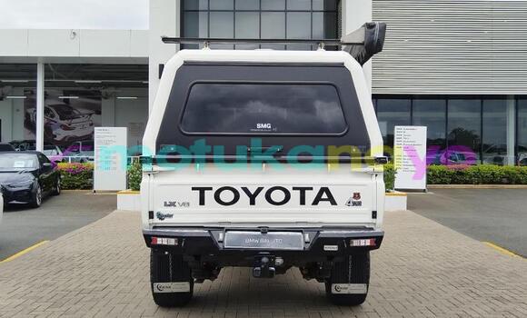 Buy Used Toyota Land Cruiser Other Car in Kinshasa in Kinshasa Buy Used Toyota Land Cruiser Other Car in Kinshasa in Kinshasa