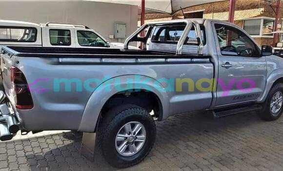 Buy Used Toyota Hilux Other Car in Kinshasa in Kinshasa Buy Used Toyota Hilux Other Car in Kinshasa in Kinshasa