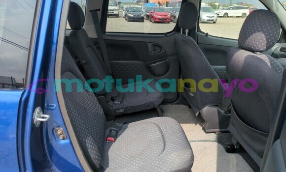 Buy Used Toyota FunCargo Blue Car in Kinshasa in Kinshasa Buy Used Toyota FunCargo Blue Car in Kinshasa in Kinshasa