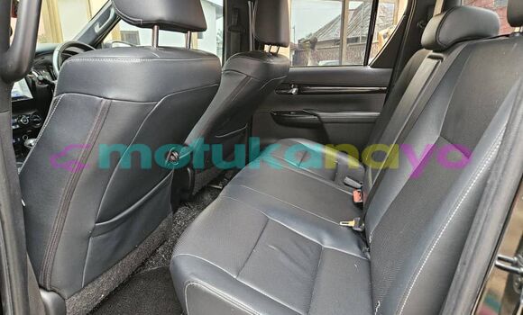 Acheter Occasion Voiture Toyota Hilux Noir à Kinshasa, Kinshasa Acheter Occasion Voiture Toyota Hilux Noir à Kinshasa, Kinshasa