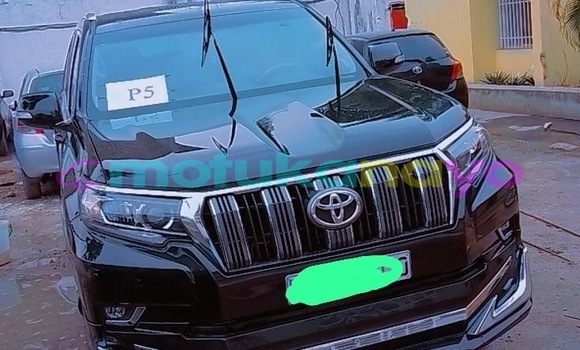 Acheter Occasion Voiture Toyota Land Cruiser Prado Noir à Kinshasa, Kinshasa Acheter Occasion Voiture Toyota Land Cruiser Prado Noir à Kinshasa, Kinshasa