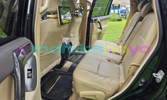 Acheter Neuf Voiture Toyota Prado Noir à Kinshasa, Kinshasa Acheter Neuf Voiture Toyota Prado Noir à Kinshasa, Kinshasa