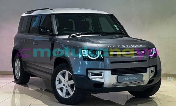 Buy Used Land Rover Defender Silver Car in Kinshasa in Kinshasa Buy Used Land Rover Defender Silver Car in Kinshasa in Kinshasa