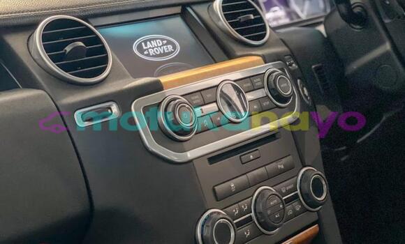 Buy Used Land Rover Discovery White Car in Kinshasa in Kinshasa Buy Used Land Rover Discovery White Car in Kinshasa in Kinshasa