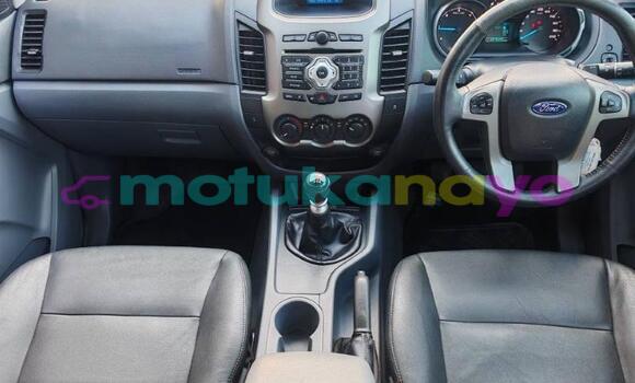 Buy Used Ford Ranger White Car in Kinshasa in Kinshasa Buy Used Ford Ranger White Car in Kinshasa in Kinshasa