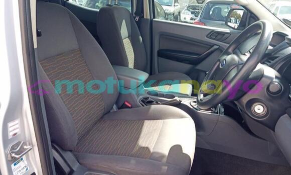 Buy Used Ford Ranger Silver Car in Kinshasa in Kinshasa Buy Used Ford Ranger Silver Car in Kinshasa in Kinshasa