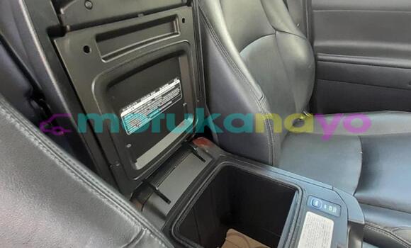 Buy Used Toyota Land Cruiser Prado White Car in Kinshasa in Kinshasa Buy Used Toyota Land Cruiser Prado White Car in Kinshasa in Kinshasa