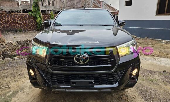 Acheter Occasion Voiture Toyota Hilux Noir à Kinshasa, Kinshasa Acheter Occasion Voiture Toyota Hilux Noir à Kinshasa, Kinshasa