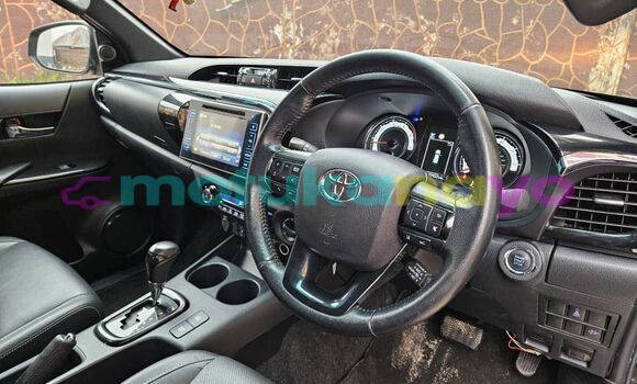 Acheter Occasion Voiture Toyota Hilux Noir à Kinshasa, Kinshasa Acheter Occasion Voiture Toyota Hilux Noir à Kinshasa, Kinshasa
