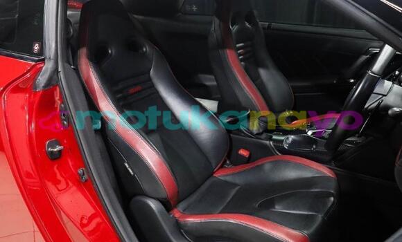 Buy Used Nissan GT-R Red Car in Kinshasa in Kinshasa Buy Used Nissan GT-R Red Car in Kinshasa in Kinshasa