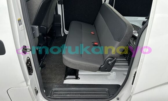 Buy Used Nissan NV200 White Car in Kinshasa in Kinshasa Buy Used Nissan NV200 White Car in Kinshasa in Kinshasa