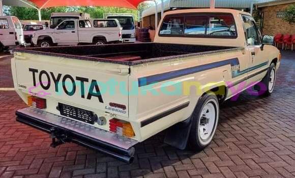 Buy Used Toyota Hilux Other Car in Goma in Nord-Kivu Buy Used Toyota Hilux Other Car in Goma in Nord-Kivu