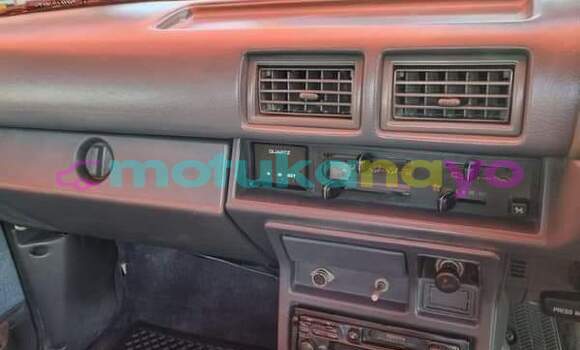 Buy Used Toyota Hilux Other Car in Goma in Nord-Kivu Buy Used Toyota Hilux Other Car in Goma in Nord-Kivu