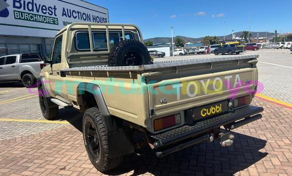 Buy Used Toyota Land Cruiser Other Car in Goma in Nord-Kivu Buy Used Toyota Land Cruiser Other Car in Goma in Nord-Kivu