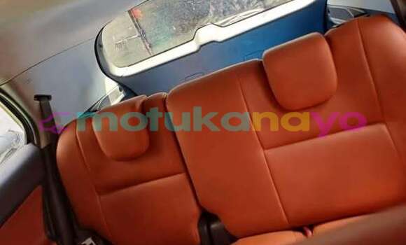 Buy Used Toyota Ist Other Car in Kinshasa in Kinshasa Buy Used Toyota Ist Other Car in Kinshasa in Kinshasa