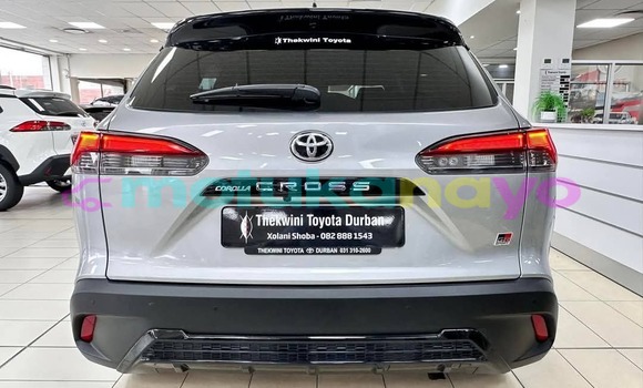 Buy Used Toyota Corolla Silver Car in Kinshasa in Kinshasa Buy Used Toyota Corolla Silver Car in Kinshasa in Kinshasa