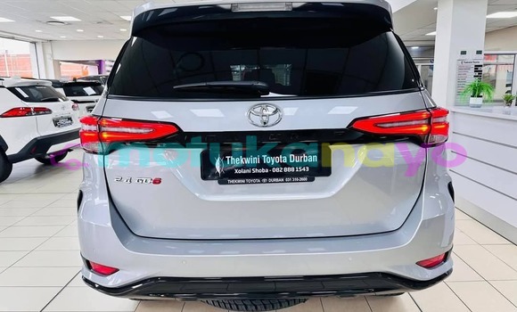 Buy Used Toyota Fortuner Silver Car in Goma in Nord-Kivu Buy Used Toyota Fortuner Silver Car in Goma in Nord-Kivu