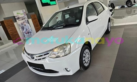 Buy Used Toyota Etios White Car in Kinshasa in Kinshasa Buy Used Toyota Etios White Car in Kinshasa in Kinshasa