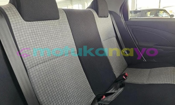 Buy Used Toyota Etios White Car in Kinshasa in Kinshasa Buy Used Toyota Etios White Car in Kinshasa in Kinshasa