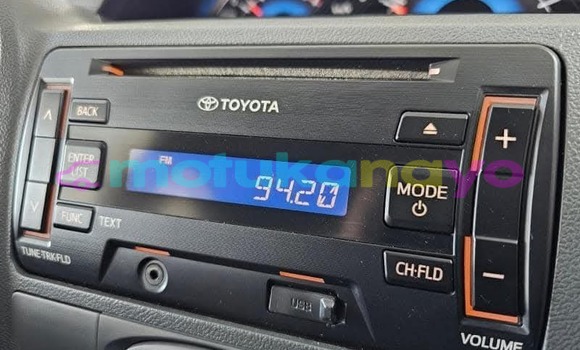 Buy Used Toyota Etios White Car in Kinshasa in Kinshasa Buy Used Toyota Etios White Car in Kinshasa in Kinshasa