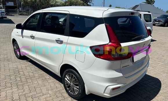 Buy Used Suzuki Ertiga White Car in Kinshasa in Kinshasa Buy Used Suzuki Ertiga White Car in Kinshasa in Kinshasa