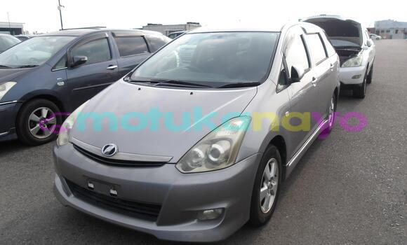 Buy Used Toyota Wish Silver Car in Kinshasa in Kinshasa Buy Used Toyota Wish Silver Car in Kinshasa in Kinshasa