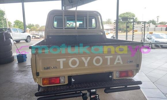 Buy Used Toyota Land Cruiser Other Car in Kinshasa in Kinshasa Buy Used Toyota Land Cruiser Other Car in Kinshasa in Kinshasa