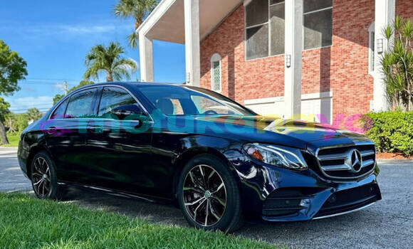 Buy Used Mercedes-Benz E-klasse Other Car in Kinshasa in Kinshasa Buy Used Mercedes-Benz E-klasse Other Car in Kinshasa in Kinshasa