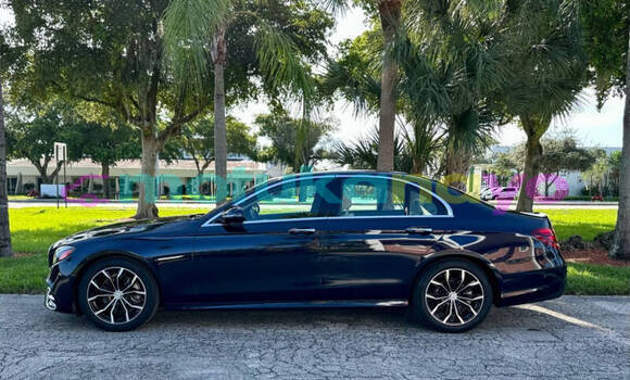 Buy Used Mercedes-Benz E-klasse Other Car in Kinshasa in Kinshasa Buy Used Mercedes-Benz E-klasse Other Car in Kinshasa in Kinshasa