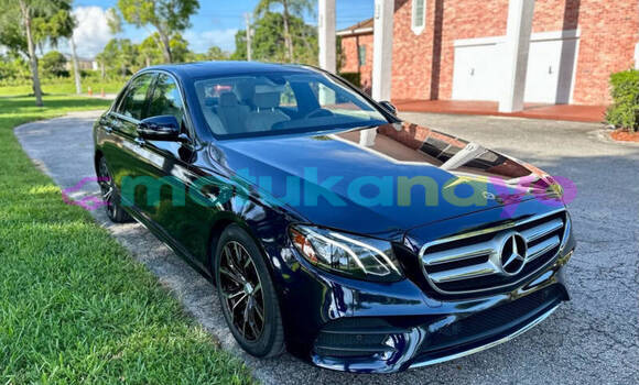 Buy Used Mercedes-Benz E-klasse Other Car in Kinshasa in Kinshasa Buy Used Mercedes-Benz E-klasse Other Car in Kinshasa in Kinshasa