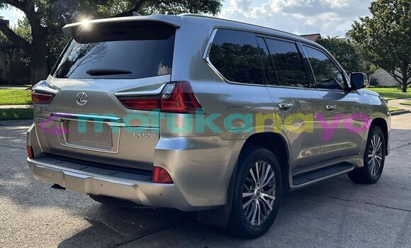 Acheter Occasion Voiture Lexus LX 570 Gris à Aketi, Haut-Congo Acheter Occasion Voiture Lexus LX 570 Gris à Aketi, Haut-Congo