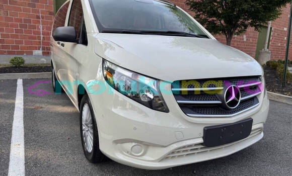 Buy Used Mercedes-Benz Vito White Car in Kinshasa in Kinshasa Buy Used Mercedes-Benz Vito White Car in Kinshasa in Kinshasa